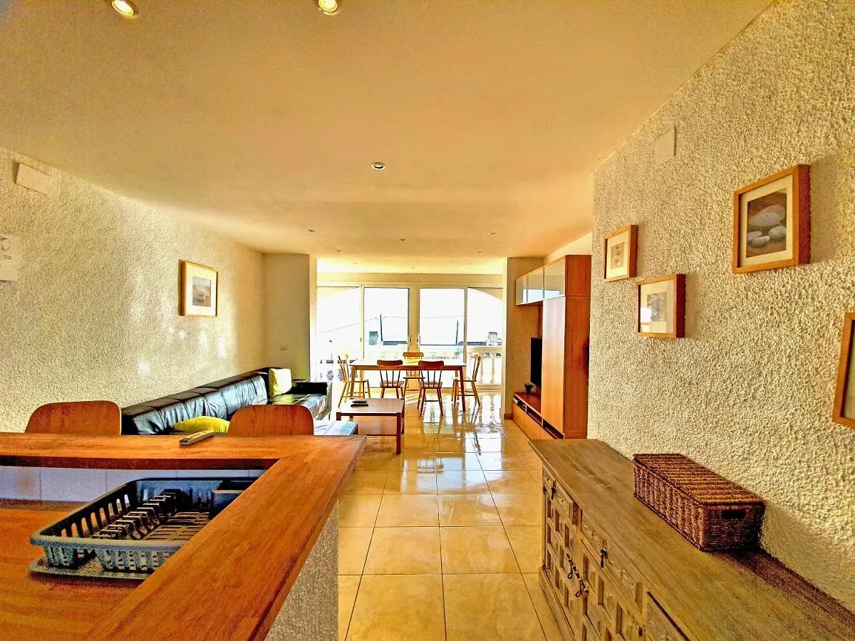 Stephane Roses Apartment