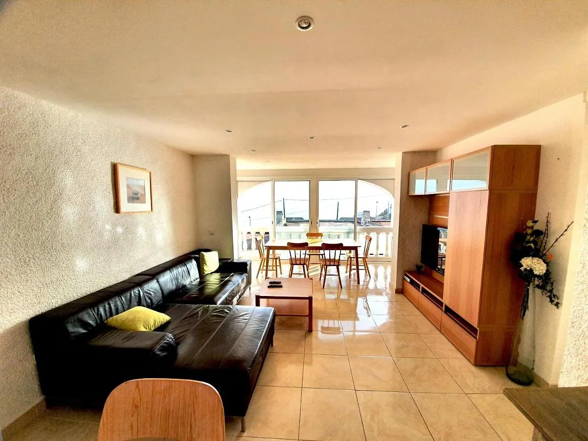 Stephane Roses Apartment